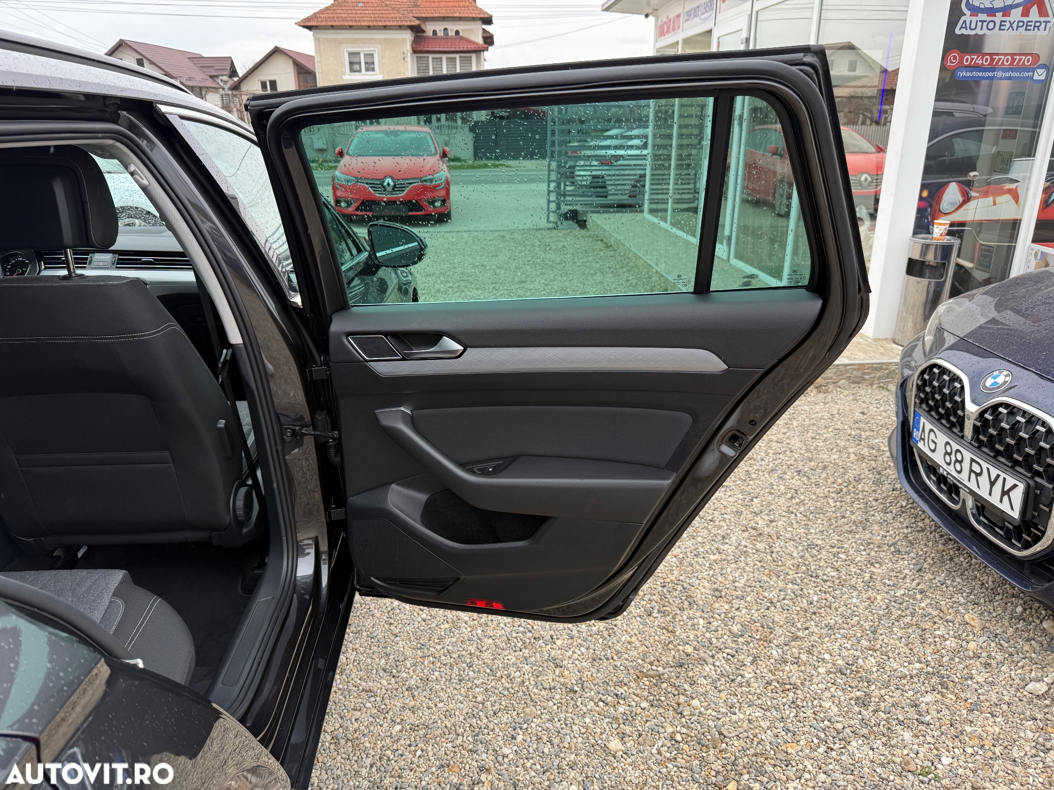 Volkswagen Passat Variant 2.0 TDI DSG (BlueMotion Technology) Comfortline - 15