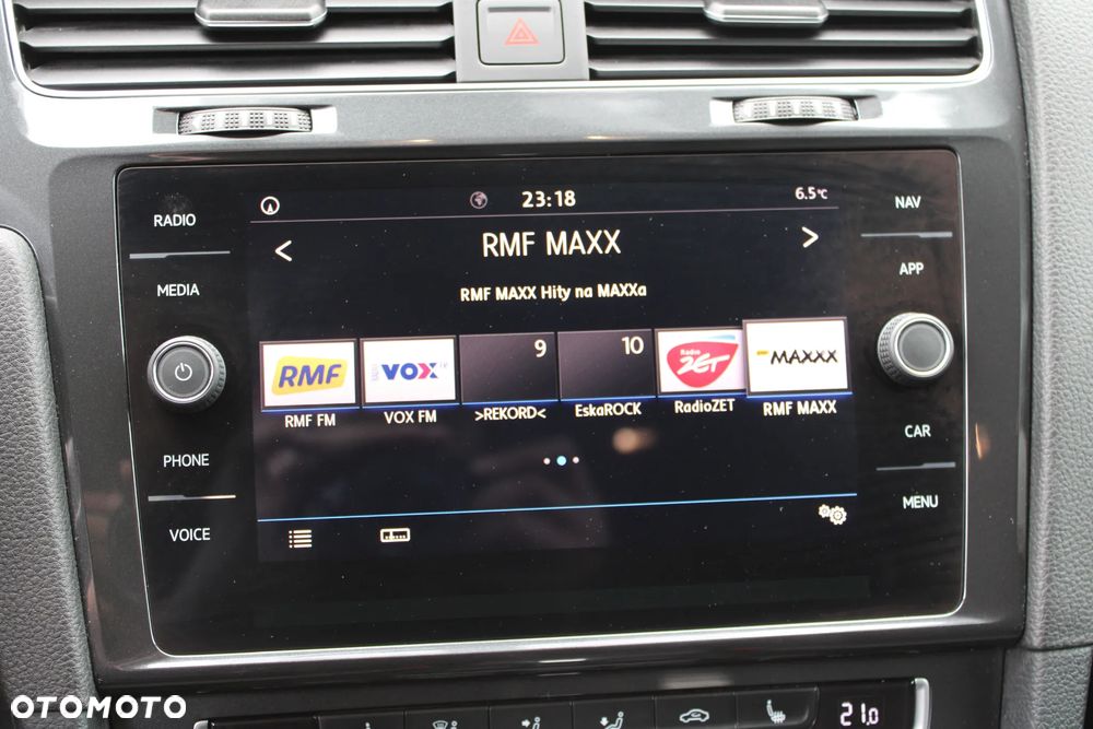 Volkswagen Golf 1.6 BlueTDI DSG Trendline - 28