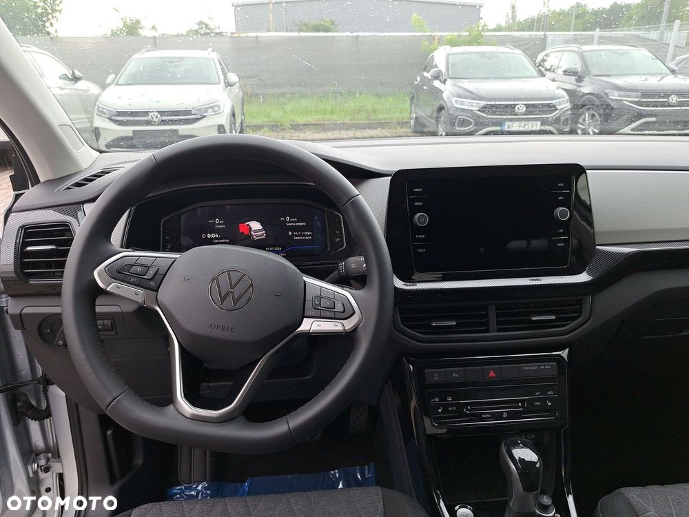 Volkswagen T-Cross - 14