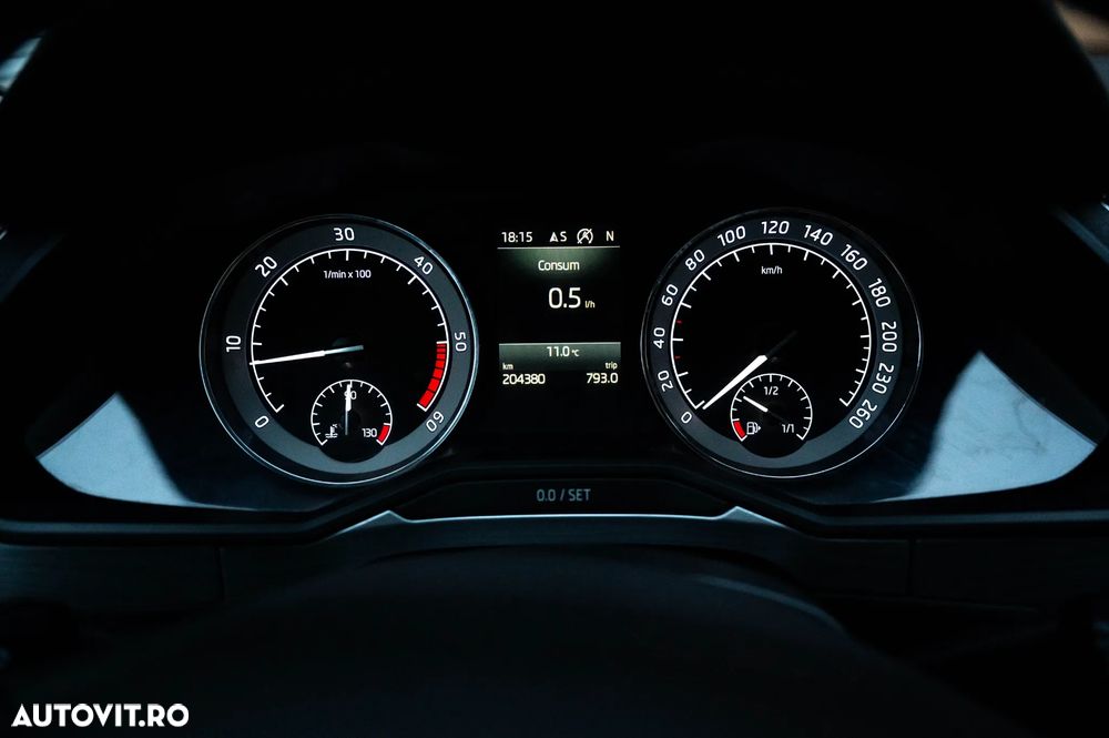 Skoda Superb 1.6 TDI DSG Style - 12