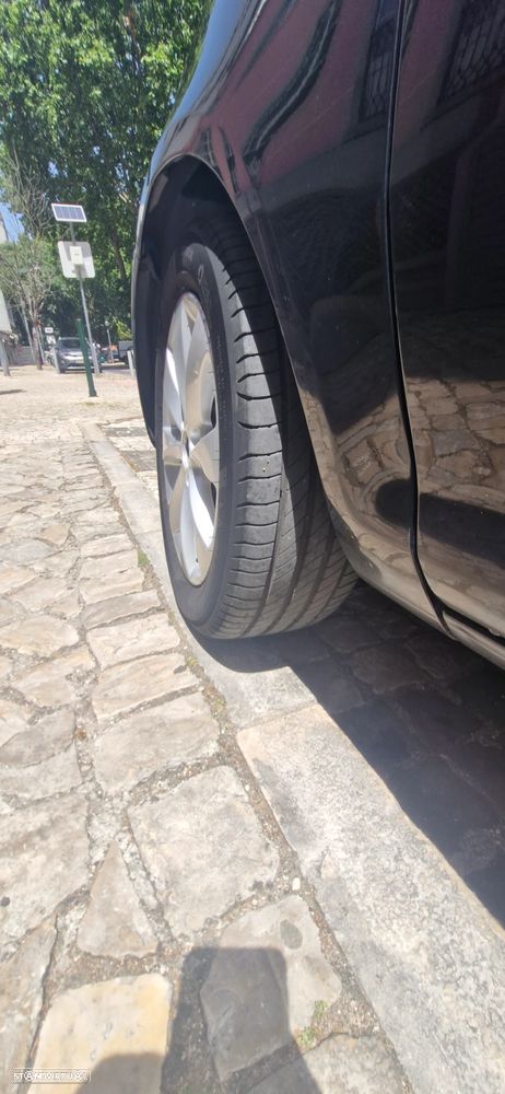 Opel Corsa 1.4 - 10