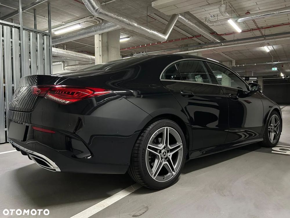 Mercedes-Benz CLA 180 AMG Line 7G-DCT - 3