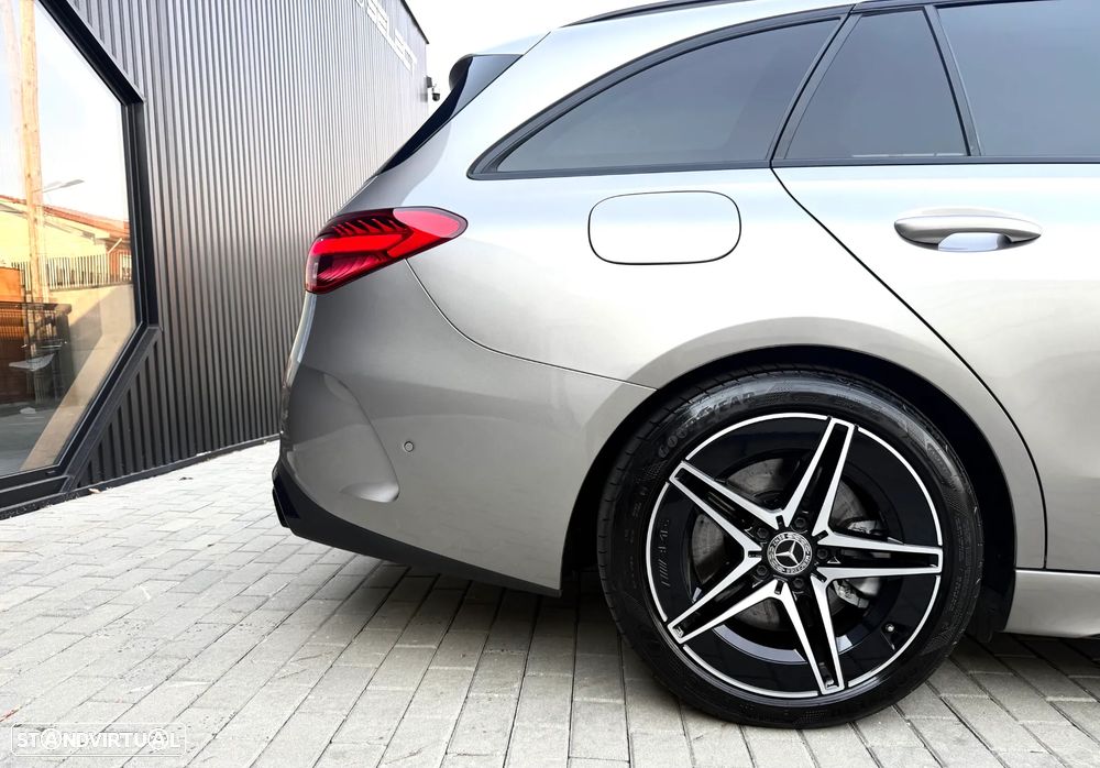 Mercedes-Benz C 300 e AMG Line - 19