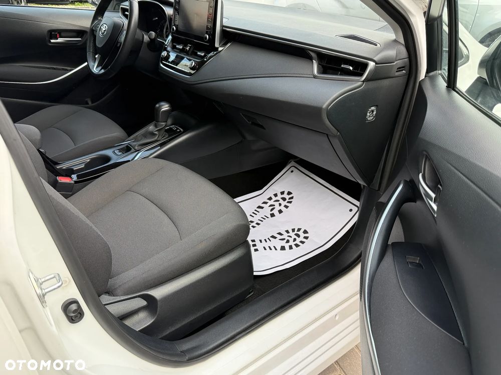 Toyota Corolla 1.8 Hybrid GPF Comfort - 18