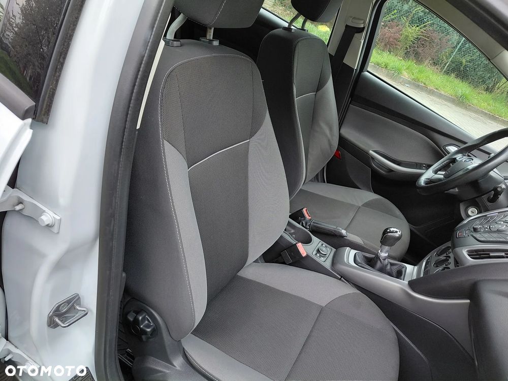 Ford Focus 1.6 TDCi Edition - 9