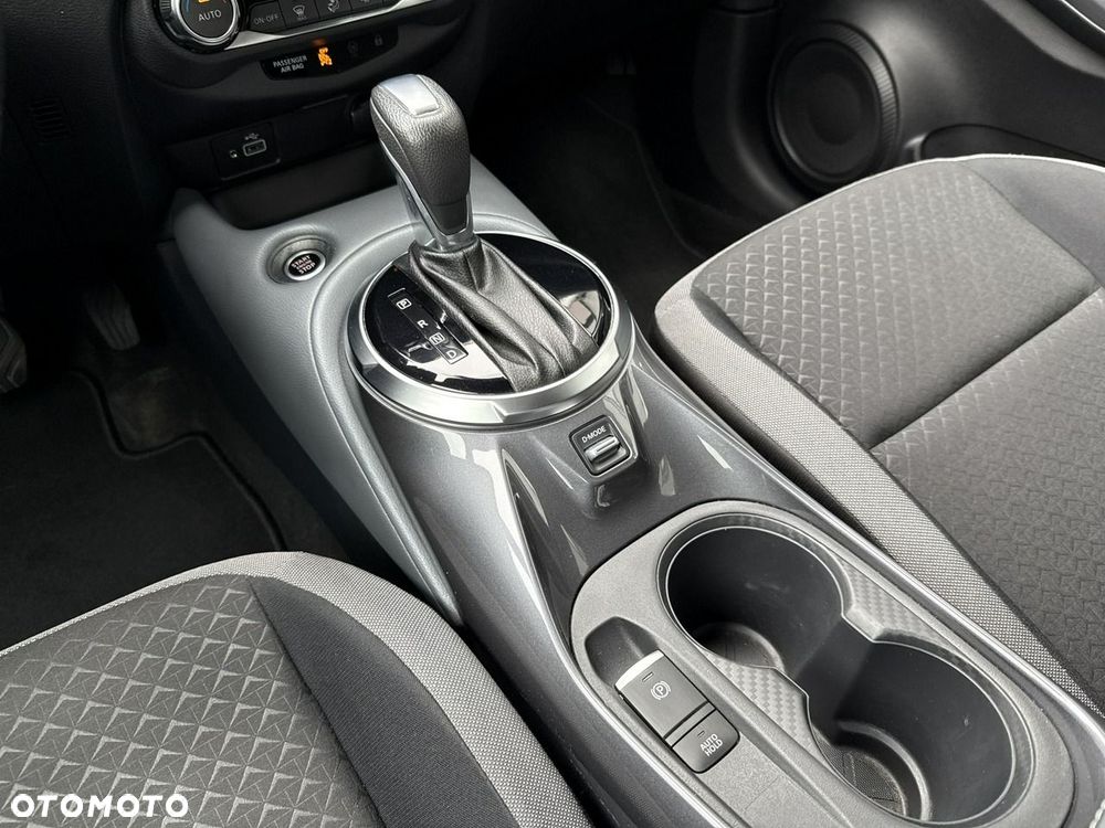 Nissan Juke 1.0 DIG-T N-Connecta DCT - 18