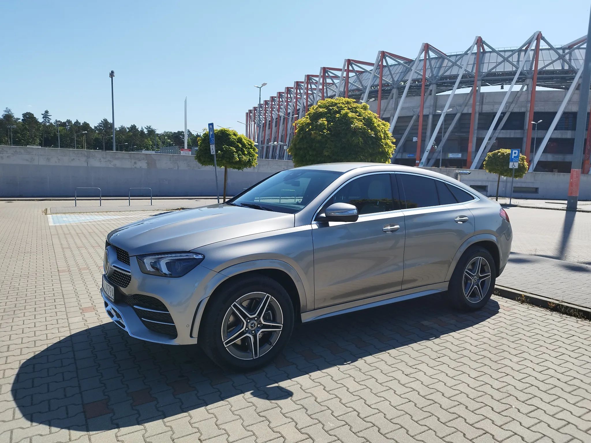 Mercedes-Benz GLE - 1