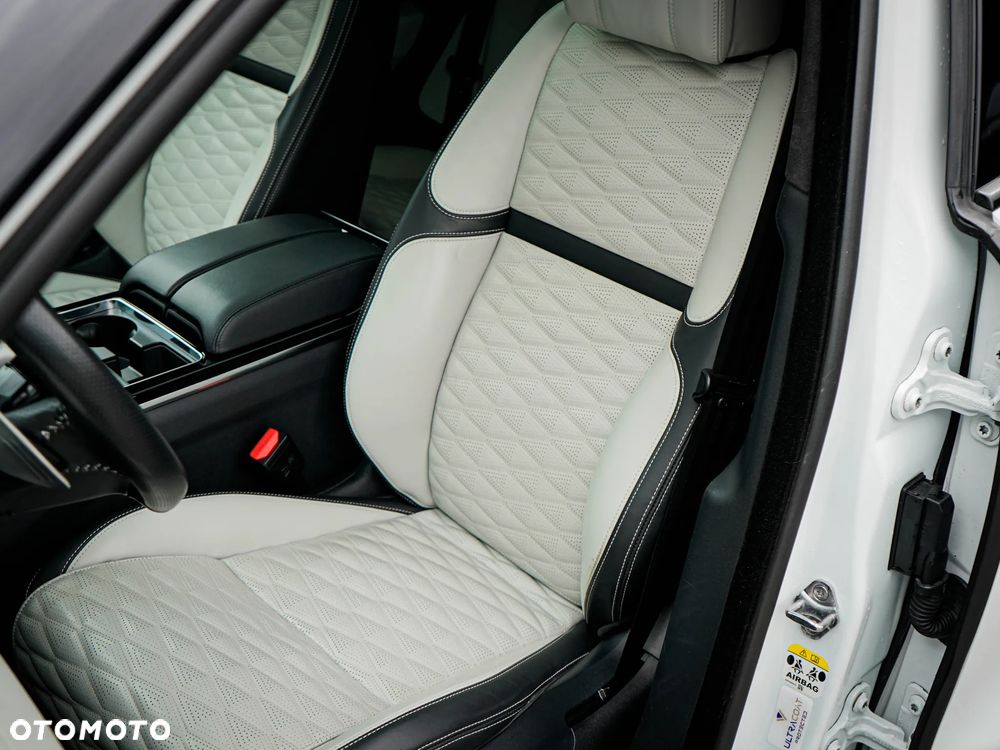 Land Rover Range Rover Velar - 28
