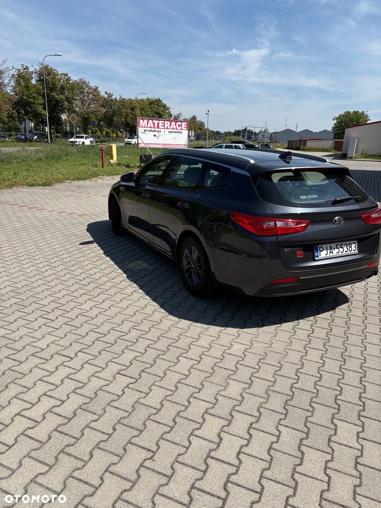 Kia Optima 1.6 CRDI SCR L DCT - 4