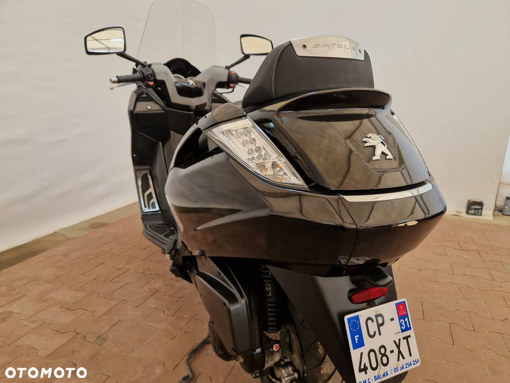 Peugeot Satelis - 22