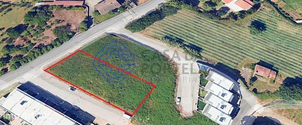 Beneficia de uma excelente localização e exposição solar. - Grande imagem: 2/16