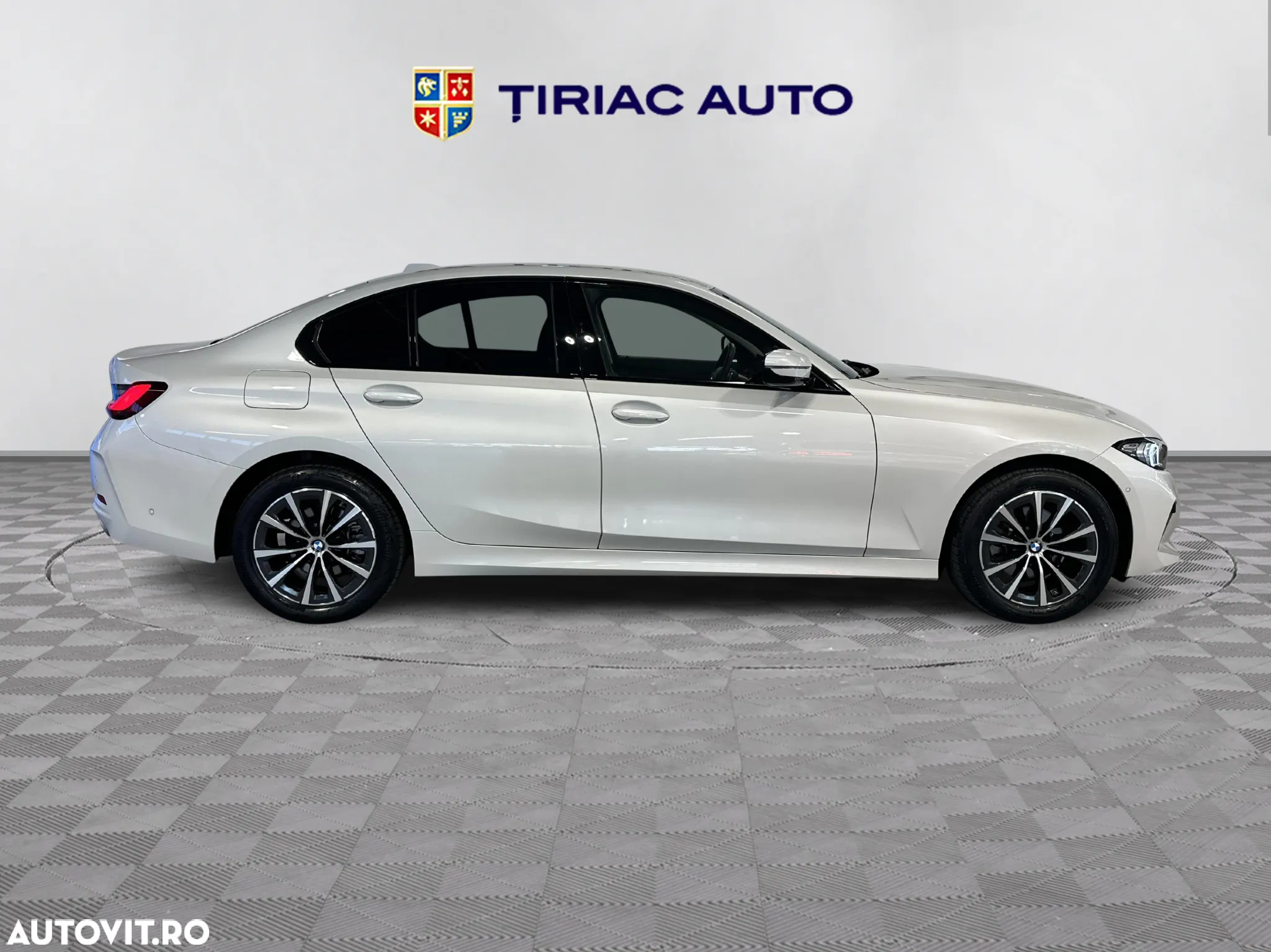BMW Seria 3 320i xDrive Aut. - 6