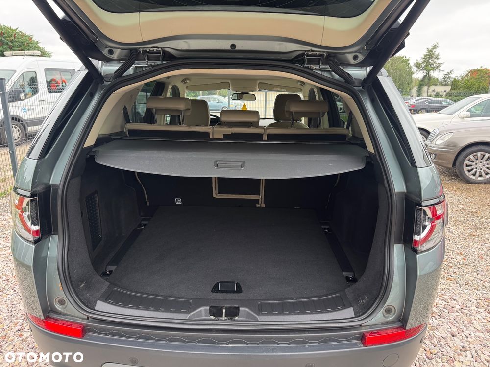 Land Rover Discovery Sport - 25