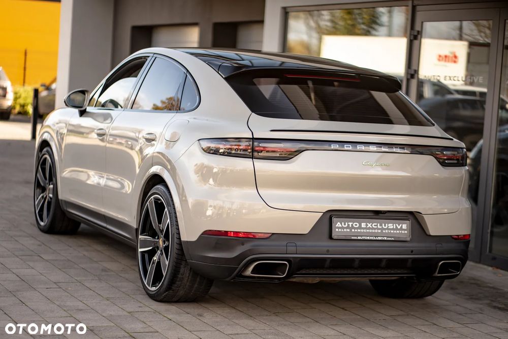 Porsche Cayenne - 20