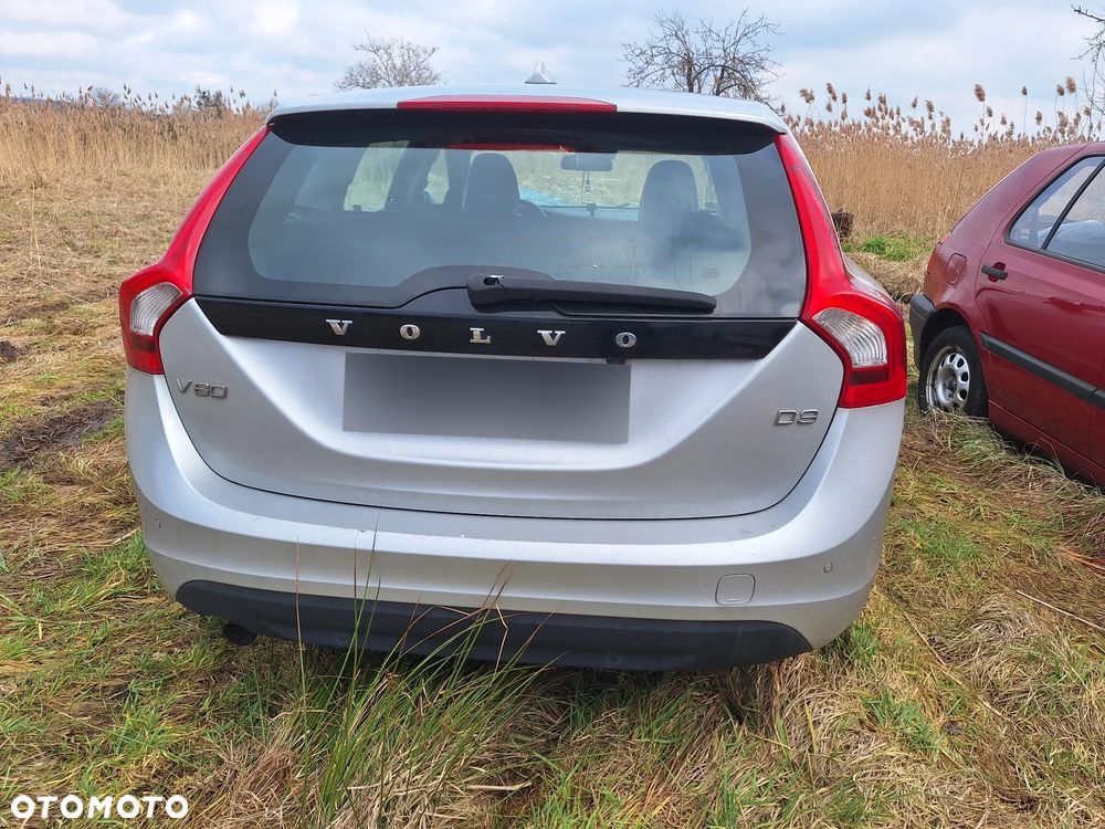 Volvo V60 D3 Summum - 4