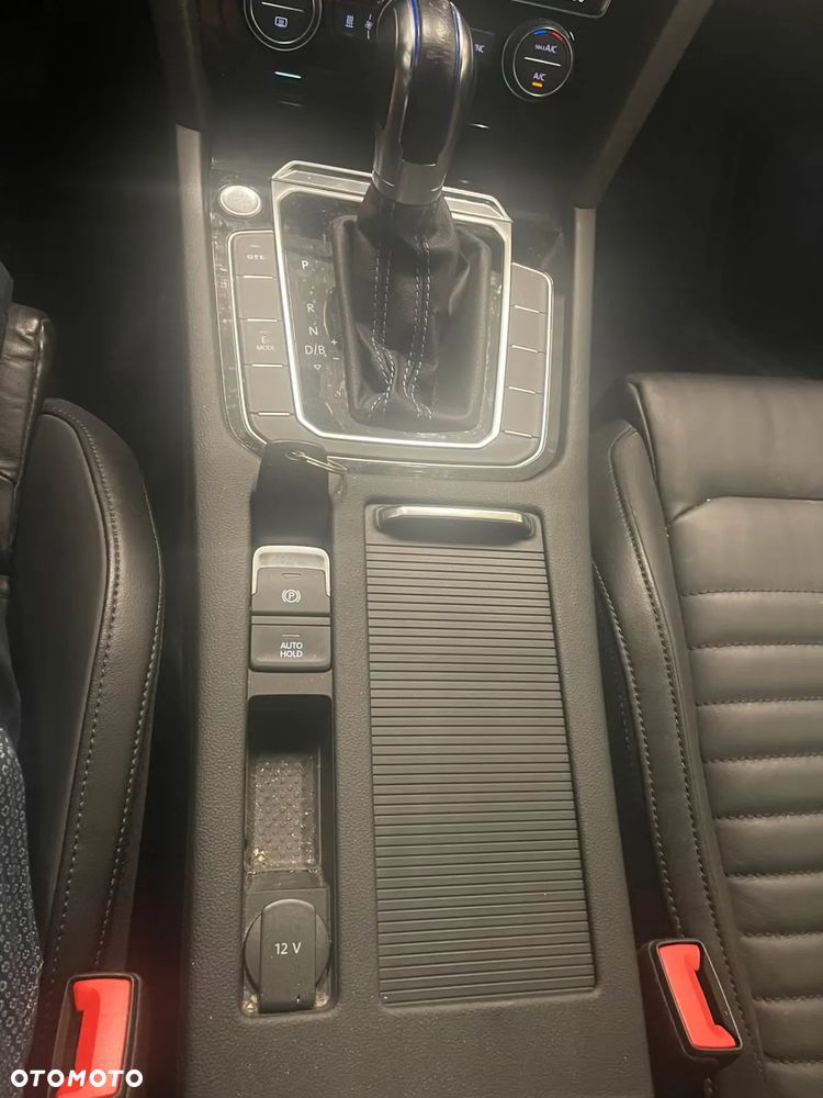 Volkswagen Passat 1.4 TSI Plug-In Hybrid GTE DSG - 8