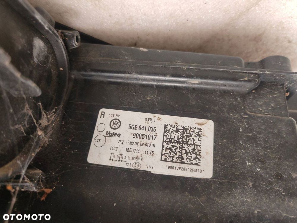 Volkswagen Golf VII SM GTE FULL LED Przód strona prawa 5GE941036 - 5