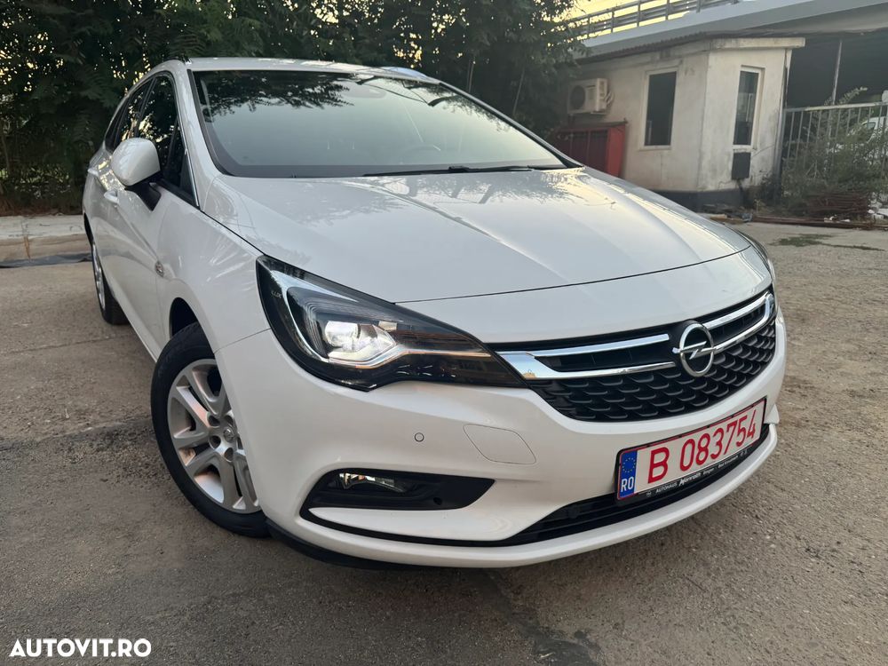 Opel Astra 1.6 D (CDTI) Sports Tourer Innovation - 3