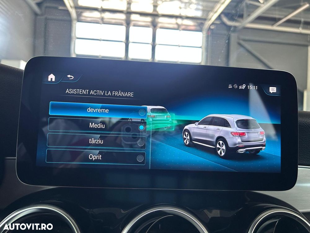 Mercedes-Benz GLC 300 e 4MATIC - 22