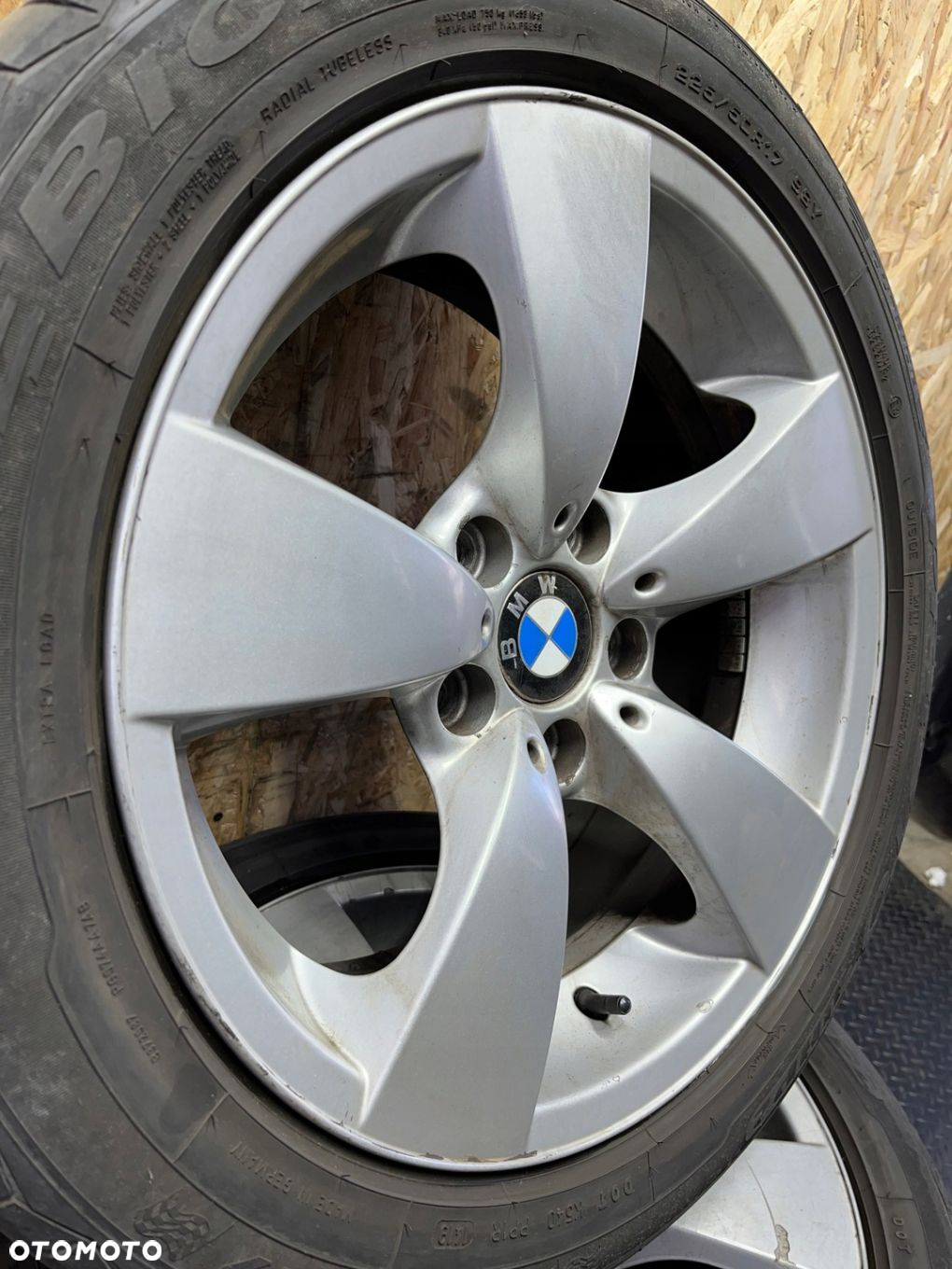 FELGI ALUMINIOWE 4X BMW OE 7.5x17 5x120 ET20 STYLING 138 OE 6762001 - 6