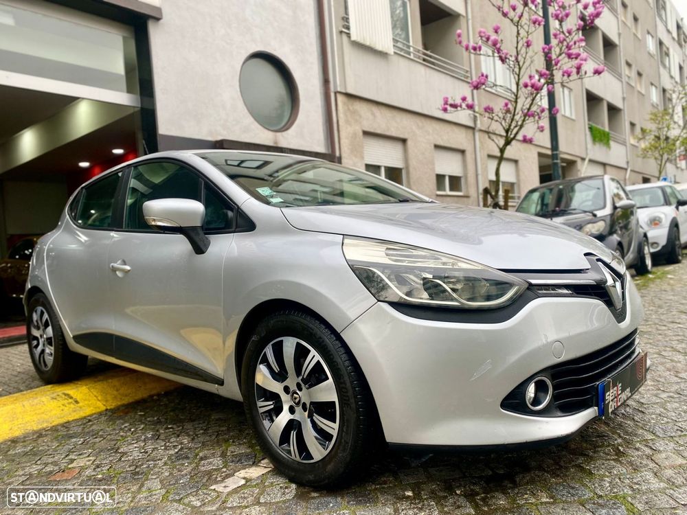 Renault Clio 1.5 dCi Confort - 6