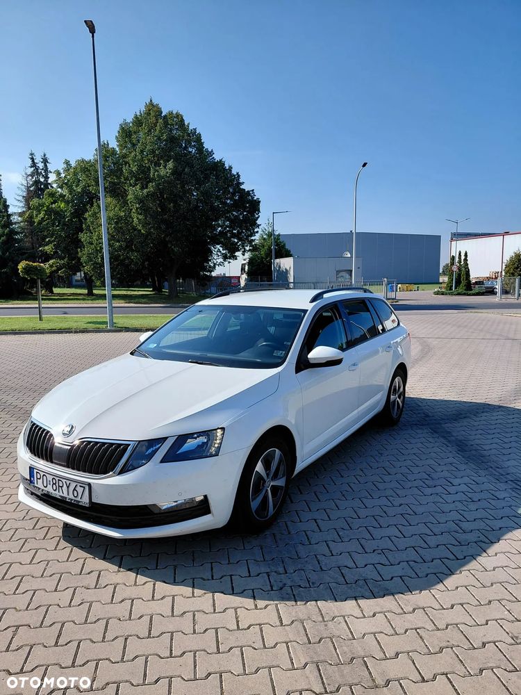 Skoda Octavia 1.6 TDI SCR Ambition - 13