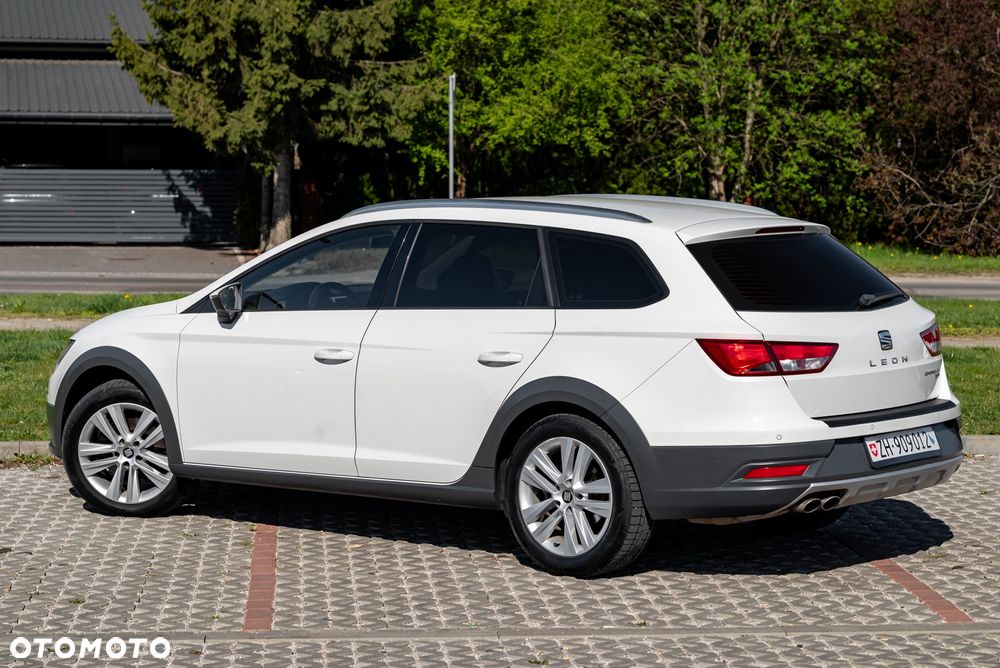 Seat Leon Sportstourer 2.0 TDI Start&Stop 4Drive DSG X-Perience - 14