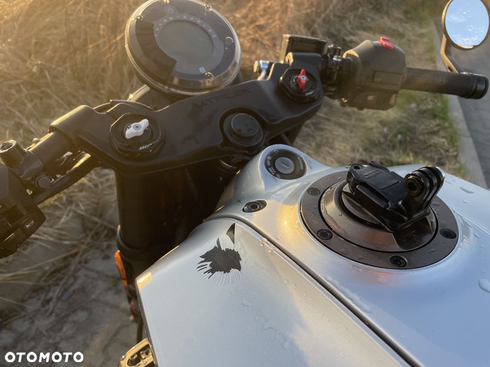 Husqvarna Vitpilen - 12