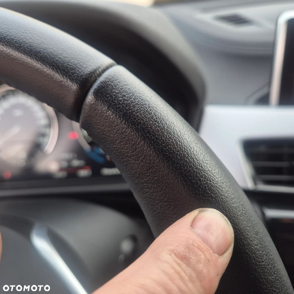 BMW X2 sDrive18i Advantage Plus - 10