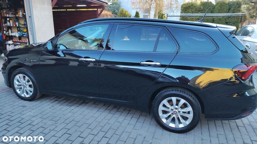 Fiat Tipo 1.6 MultiJet DCT Lounge - 16
