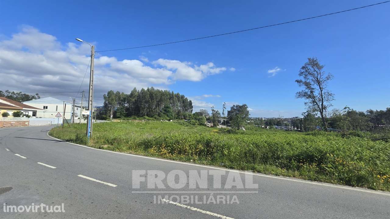 Terreno para Construção - Potencial para 36 Frações | Rio Tinto, Gondo - Grande imagem: 3/7