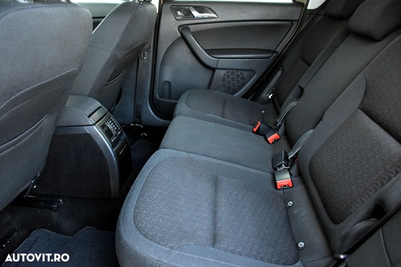 Skoda Yeti 2.0 TDI Active - 12