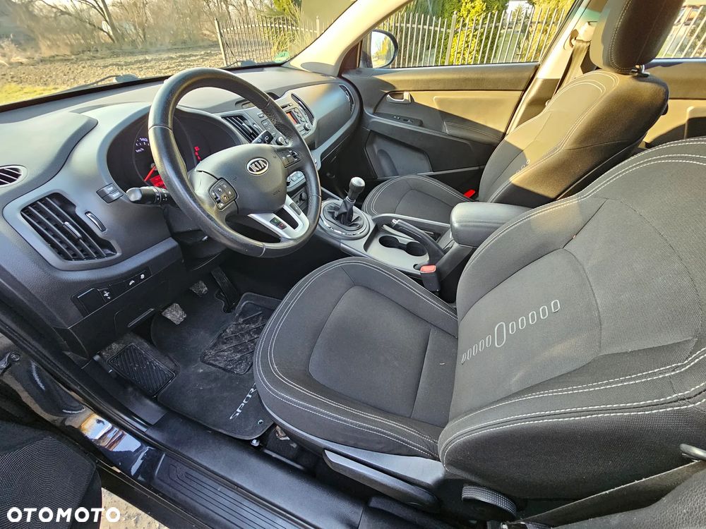 Kia Sportage 2.0 CVVT 2WD Vision - 8