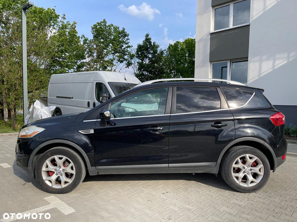 Ford Kuga - 2