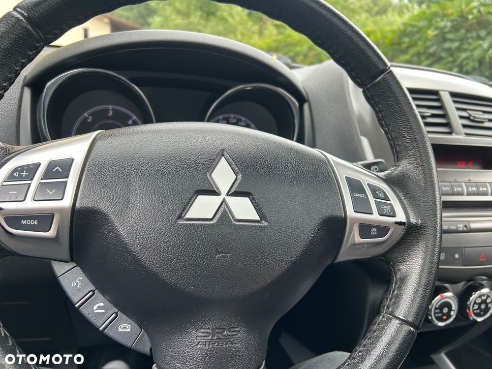 Mitsubishi ASX 1.8 DI-D 2WD Intense - 18