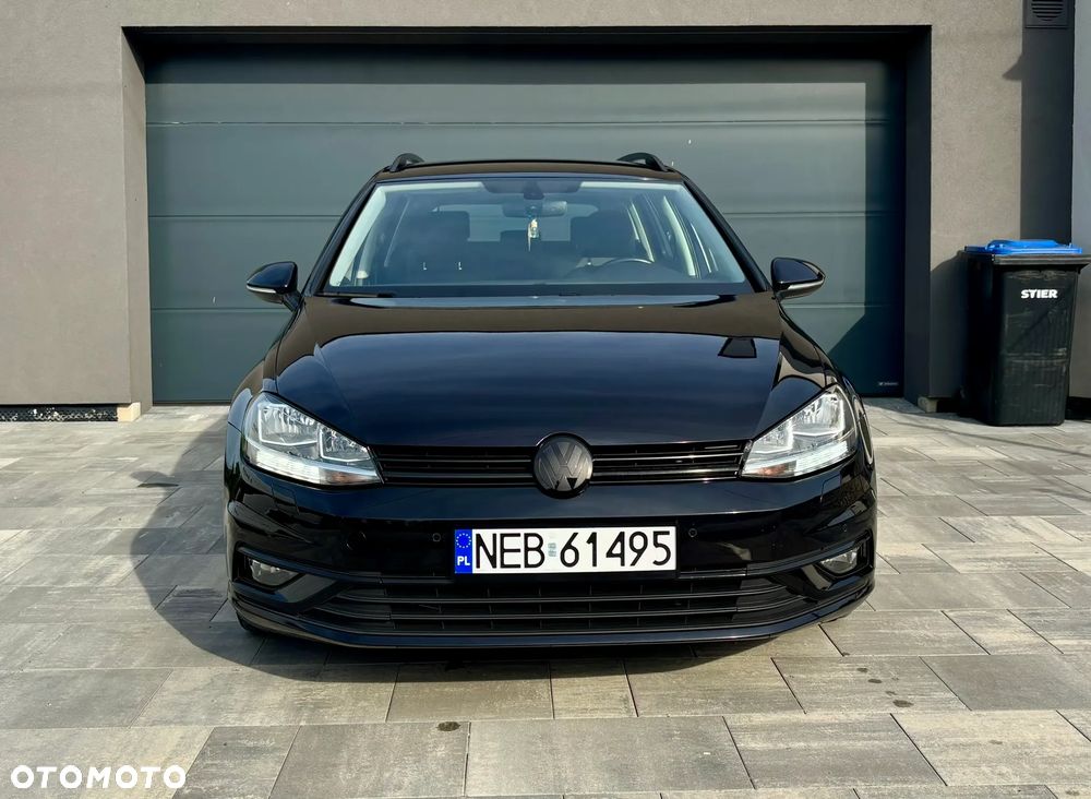 Volkswagen Golf 1.6 TDI SCR DSG Comfortline - 3