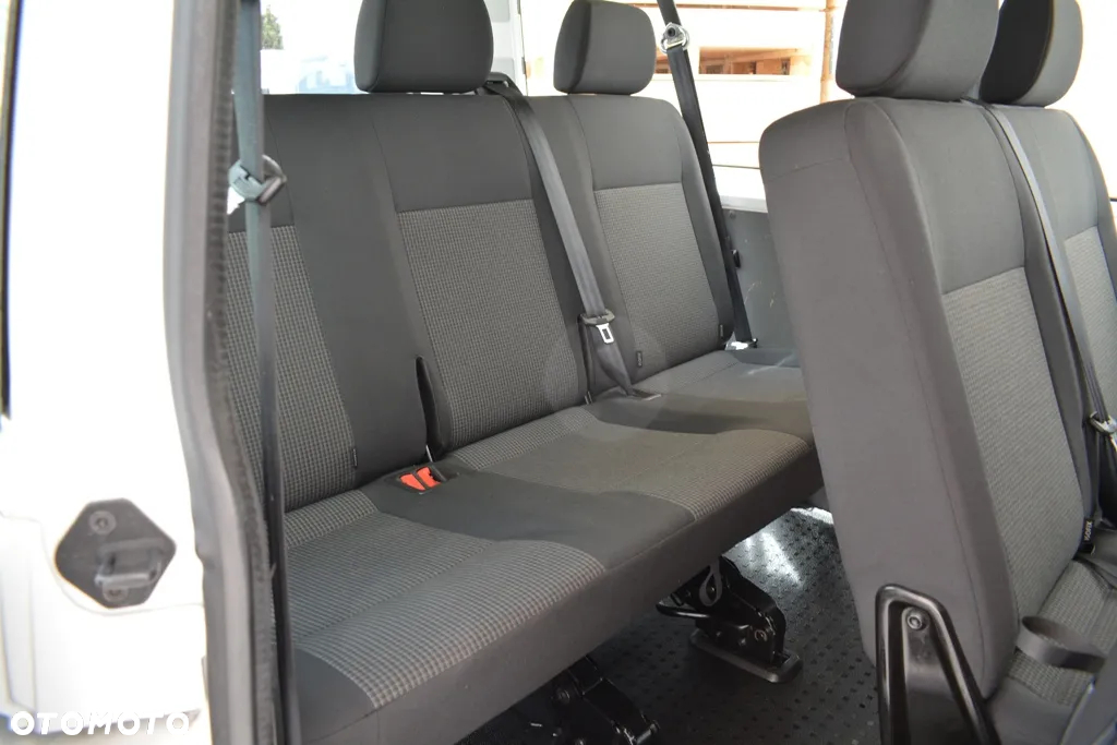 Volkswagen Transporter Kombi T6.1 TDI L2H1 - 22