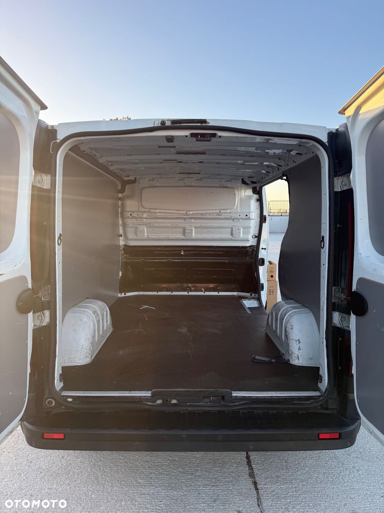 Renault Trafic - 6
