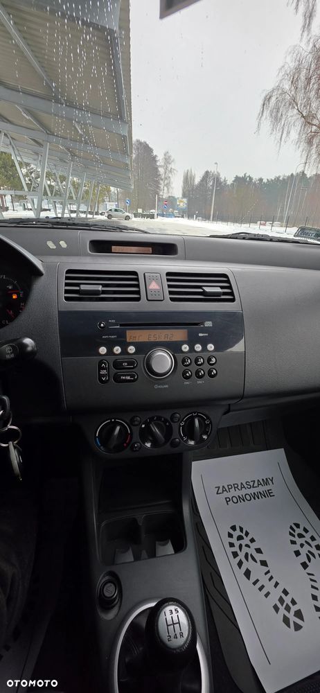 Suzuki Swift 1.3 GLX / Comfort - 25