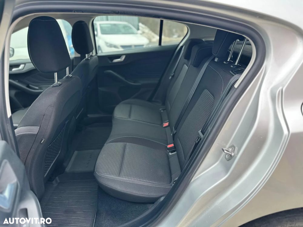 Ford Focus 1.5 EcoBlue Connected - 10