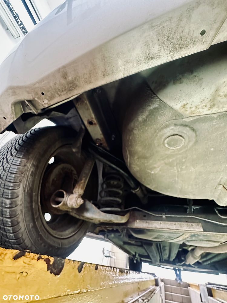 Suzuki Swift 1.3 Comfort+ - 16