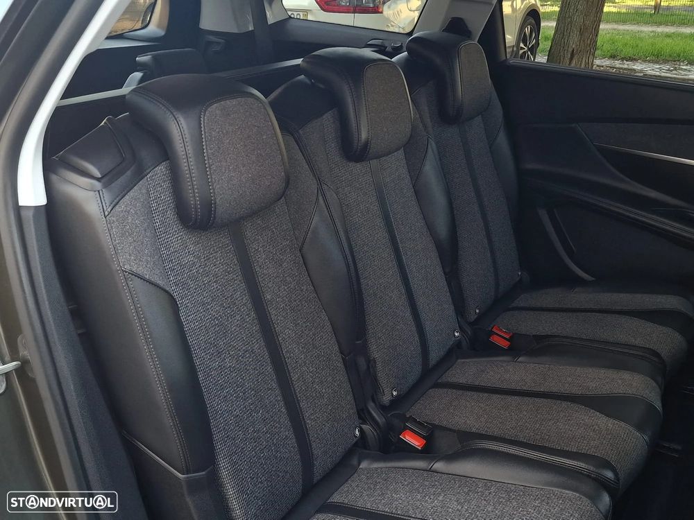 Peugeot 5008 PureTech 130 Stop & Start Allure - 16