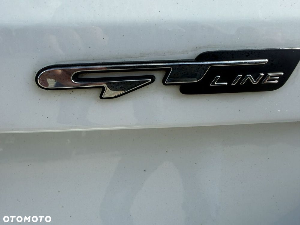 Kia Ceed - 10