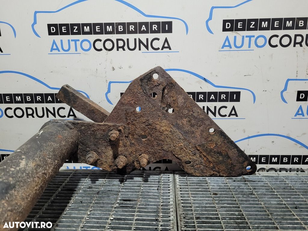 Carlig remorcare Toyota RAV 4 III 2005 - 2009 SUV 4 Usi (870) - 5