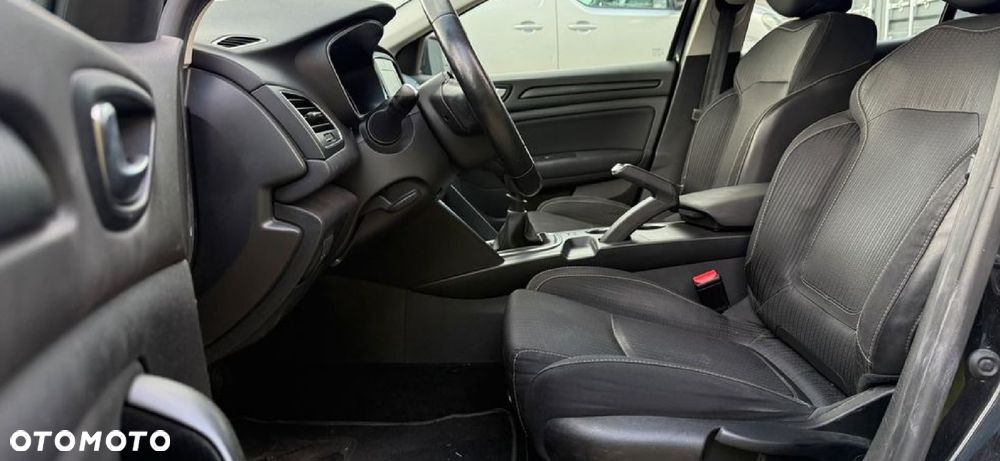 Renault Megane ENERGY dCi 110 PLAY - 10