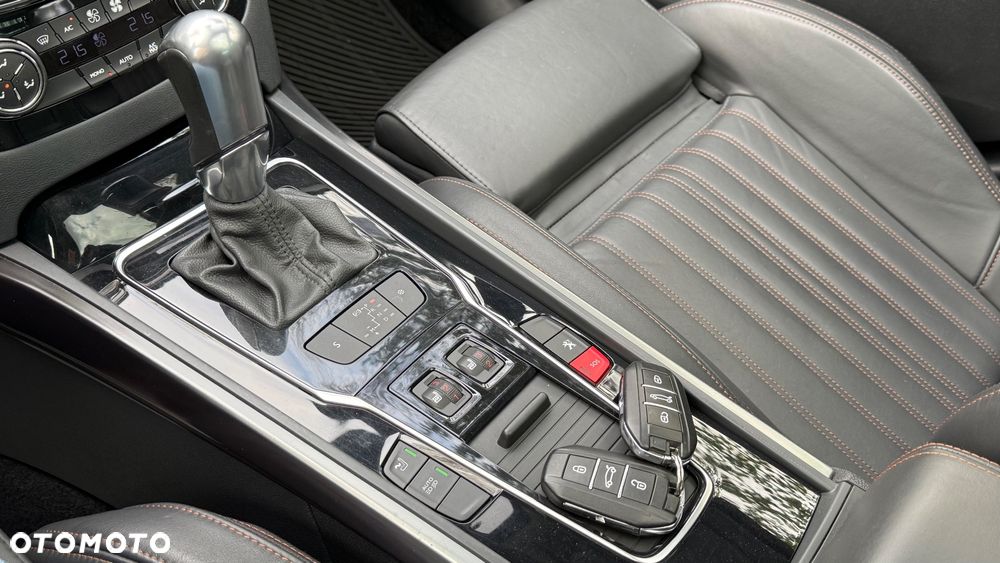 Peugeot 508 RXH BlueHDi 180 EAT6 Stop&Start - 32