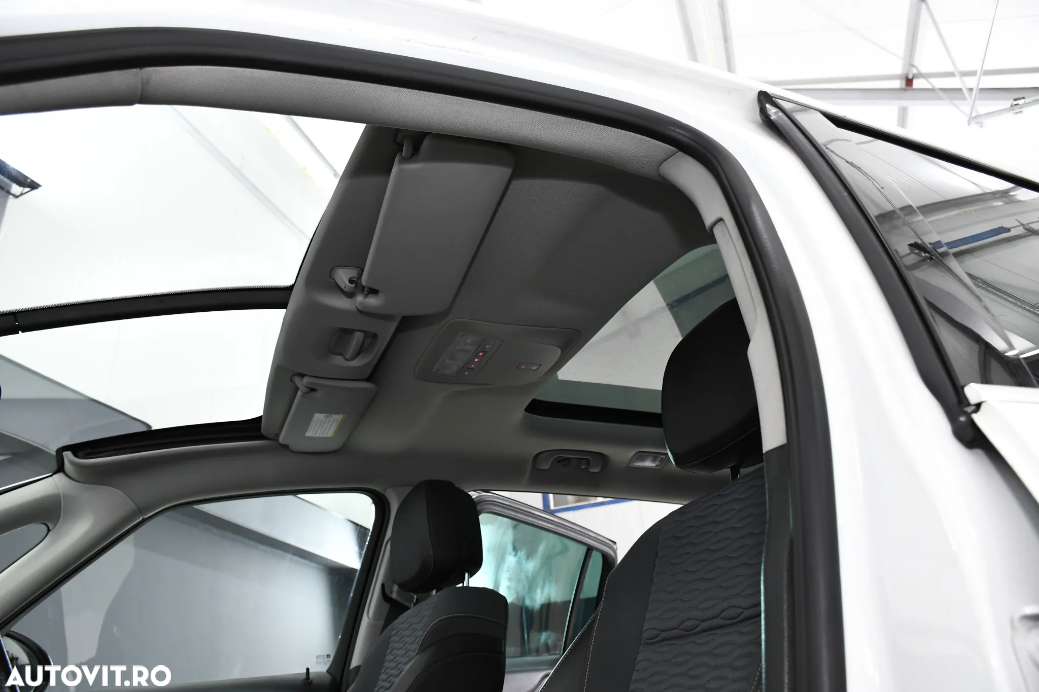 Opel Zafira Tourer 2.0 CDTI Innovation - 8