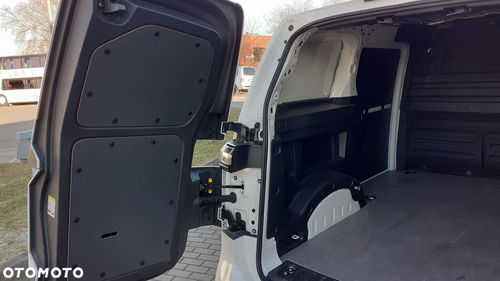 Volkswagen ID. Buzz Cargo - 22