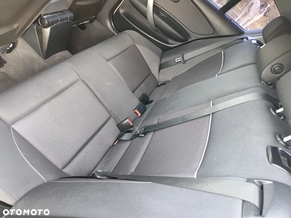 BMW Seria 1 118d - 10