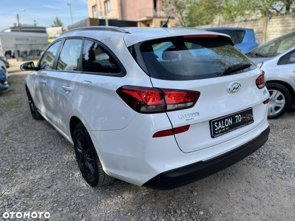 Hyundai i30 - 10